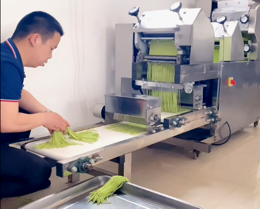 鮮面條機怎么做果蔬面 鮮面條機怎么做果蔬面