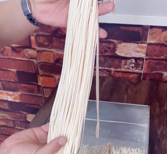 面條機怎么做面條 面條機怎么做面條