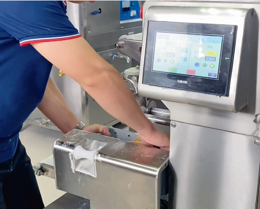 包子餃子一體機(jī)操作方法 包子餃子一體機(jī)操作方法