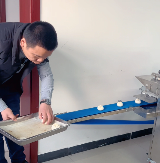 仿手工包子機(jī)怎么樣 仿手工包子機(jī)怎么樣